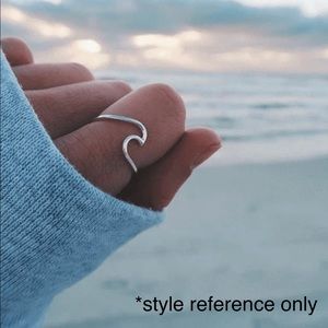 Pura Vida Gold Wave Ring